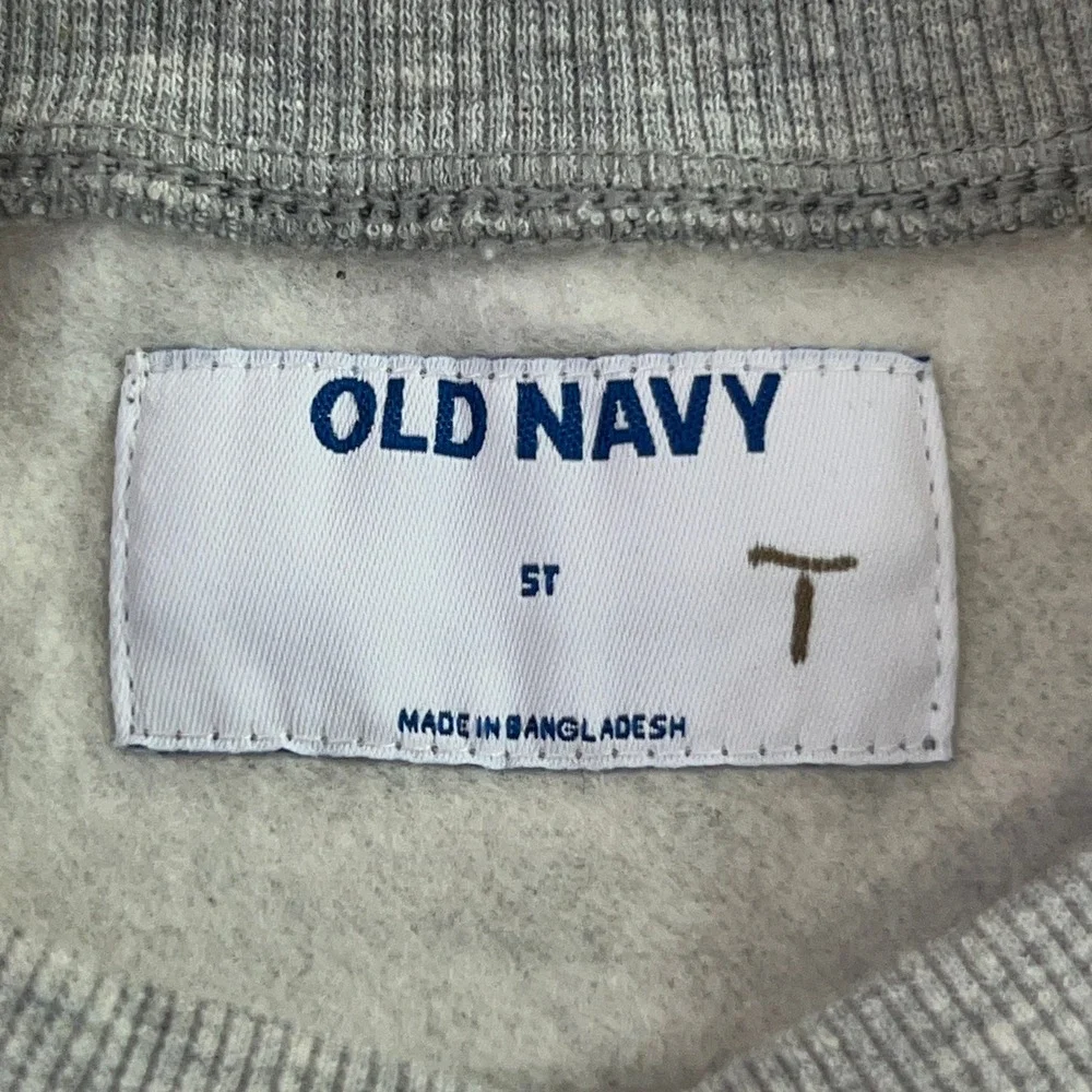 Old Navy Girls 5T Gray Heart Logo Fleece Crewneck Sweatshirt New